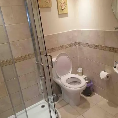 Seagull-charming Two Bed Ground Floor Retreat, Sleep 6